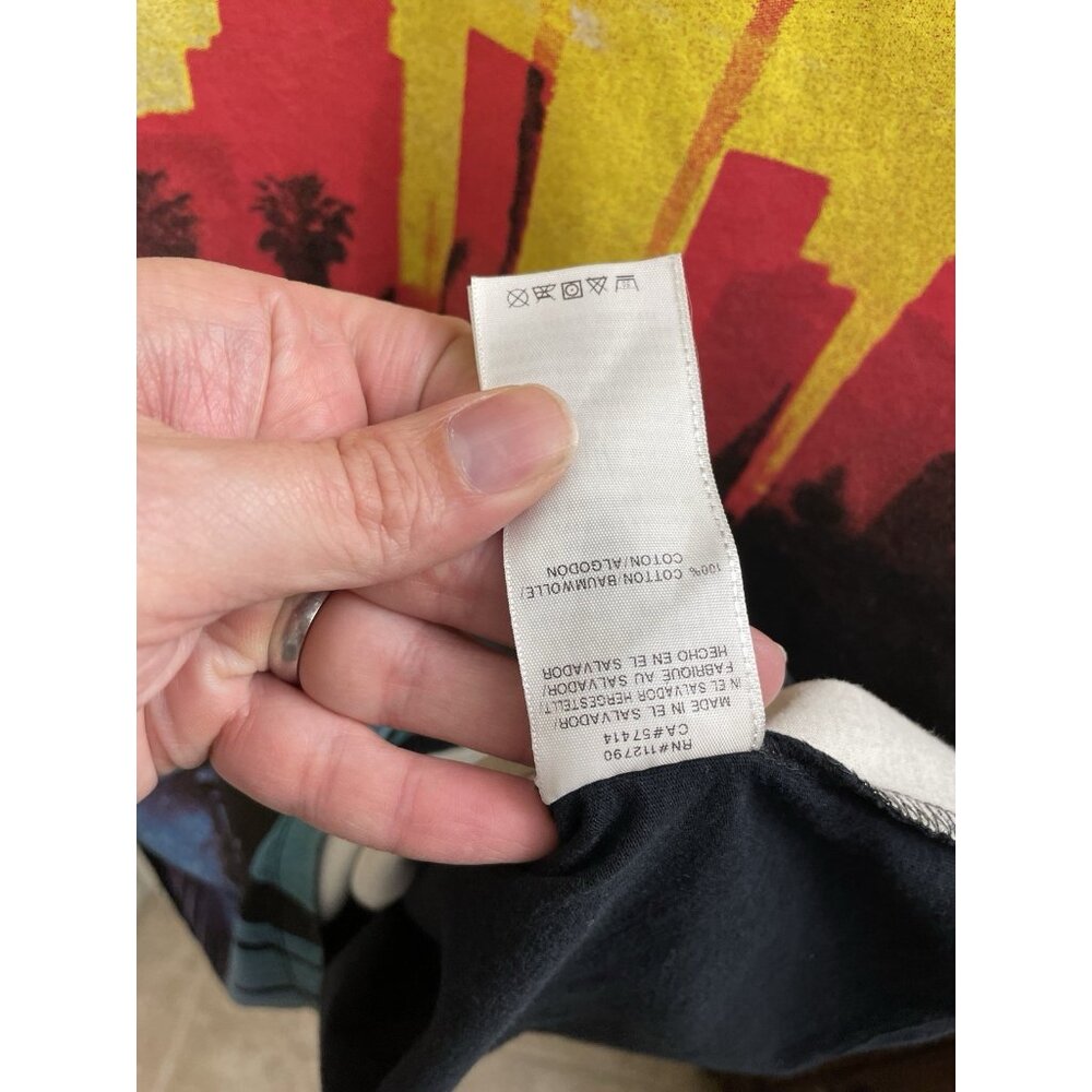 True Religion Shirt Mens Large Black Sunset City Allover Print Los Angeles Retro - Picture 9 of 9